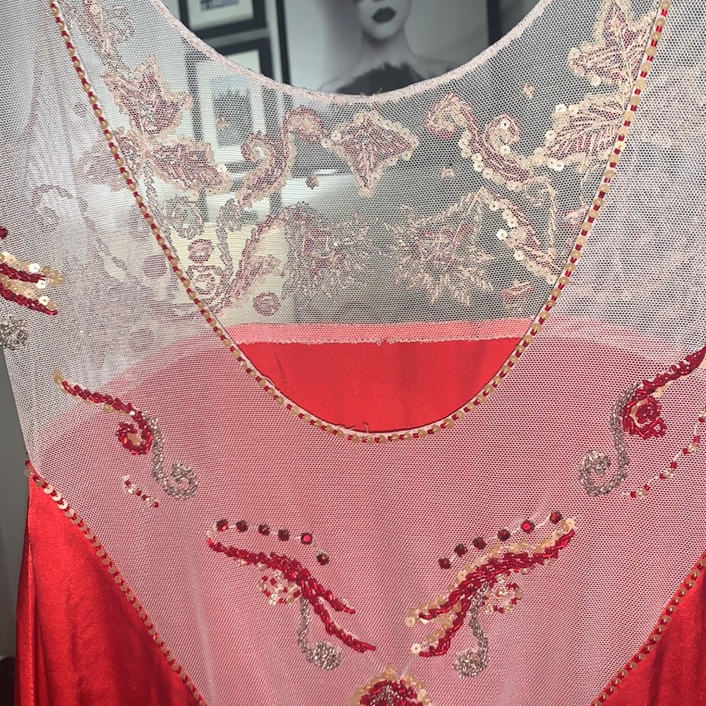 Dior Beaded tank top ๐ฅ - Picture 9 of 14